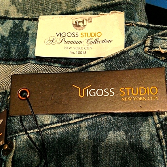 Vigoss Premium Studio Chevron Print Jeans - Picture 2 of 3